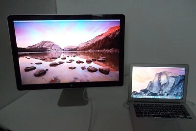 Apple MacBook Air Intel Core i5 1,70 GHz SSD 4 GB Wi-Fi WebCAM con monitor de 24" A1369 Foto 1 de 4