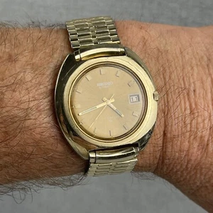 Vintage Seiko 7005-7099 Automatic Date Gold Tone WORKS - Picture 1 of 11