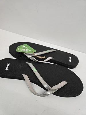 Nuevas sandalias Sanuk Yoga Spree cómodas chanclas plateadas para mujer talla 11.  Foto 1 de 4