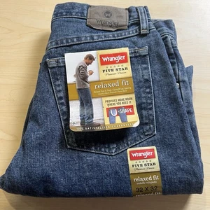 Wrangler Five Star Relaxed Fit 32x32 Blue Jeans Straight Leg U-Shape NWT - Picture 1 of 6
