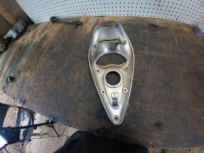 Honda VTX1300 S-3 2004 reloj cromado, cubierta del velocímetro, consola del tanque de combustible Foto 1 de 3