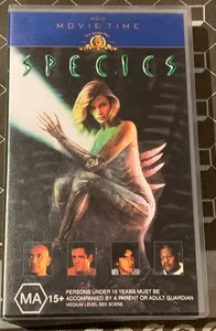 Video VHS ESPECIES - Natasha Henstridge, Ben Kingsley, Michael Madsen - Imagen 1 de 2