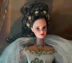 BARBIE DANS LE ROLE DE ALS EMPRESS-KAISERIN SISSY IMPERATRICE 1996 NRFB NIB - Picture 1 of 7