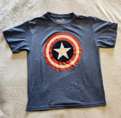 Camiseta masculina XXL 18 Capitão América excelente estado - Imagem 1 de 2