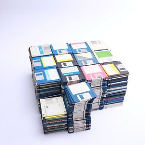 670 x 3.5" Floppy Disk Bundle - DS DD & HD Disks - 670 total!