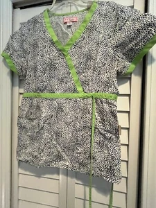 Scrub Top Women's Large Koi Kathy Peterson Gray Lime White - Picture 1 of 13