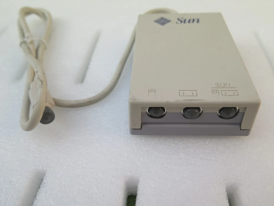 SUN 370-2068  MiniDIN-to-PS/2-keyboard&mouse KVM Adapter Interface Converter - Image 1 of 2