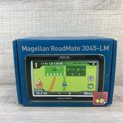 Magellan Roadmate 3045-LM Black 4.7 inch Touchscreen LCD Display GPS Navigator - Image 1 of 4