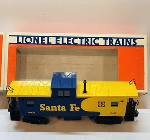 Lionel 6-6903 Santa Fe Extended Vision Caboose - Picture 1 of 9