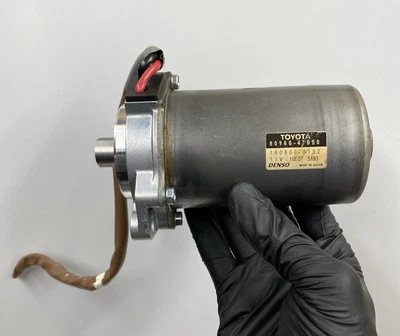 2004-05 Toyota Prius рулевая колонка/усилитель руля мотор 80960-47050 - Изображение 1 из 4