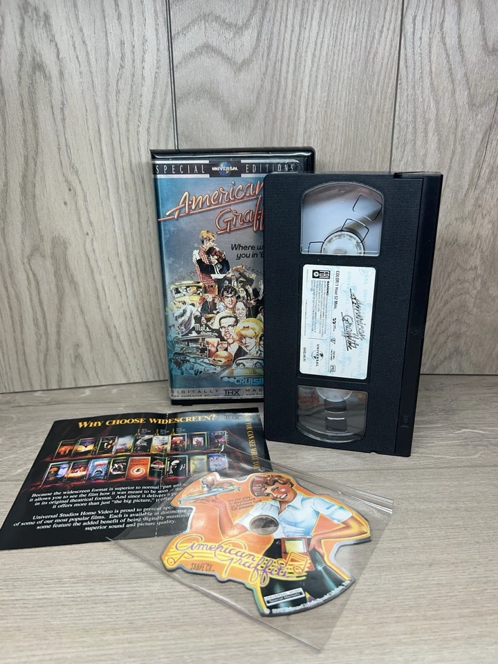 AMERICAN GRAFFITI VHS CLAM (WITH SHAPE CD BONUS) Used Very Good Condition VTG - Image 1 of 4