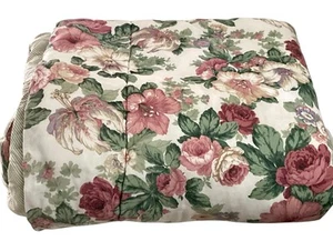 Vintage Cottage Floral Comforter JCPenney Quilted Roses Lilac Greens Queen - Picture 1 of 9