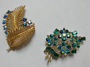 Lot/2 Vtg Lisner Brooches Green Blue AB Crystal Rhinestone Floral Bouquet Leafs - Picture 1 of 5