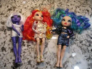 Rainbow High Laurel And Holly Devious Twin Doll Set SPECIAL EDITION 2021 -Shadow - Picture 1 of 4
