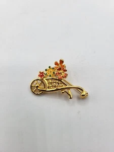 Schubkarre mit emaillierten Blumen orange gelbgoldfarben ~ 1,5" Brosche Anstecknadel - Bild 1 von 3