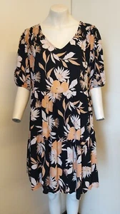 Black & Peach Floral Print Dress Tiered Short Sleeve V Neck - Size 14 - NEW - Picture 1 of 4