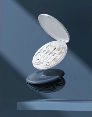 REMAX Multifunction Data Fast Charging Cable Set 60w(82.2X10mm)Navy Pocket Size - Image 1 of 4