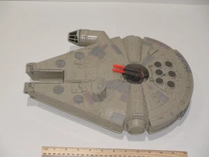 Star Wars 1995 Millennium Falcon - Lewis Galoob Playset - w/ Missiles - No Figs - Picture 1 of 10