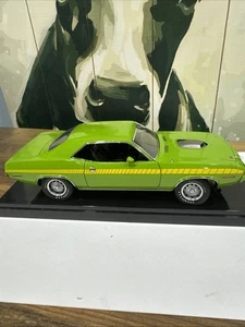 Danbury Mint 1970 Plymouth 'Cuda 440 "40TH ANNIVERSARY" w/ Paperwork 1:24 L@@K! - Picture 1 of 2