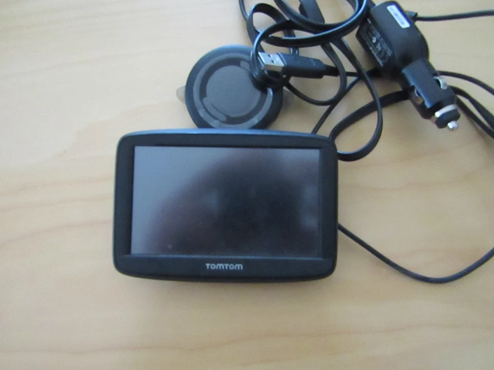 Tom Tom Start 42 4,3 Zoll EU Tragbares Navigationsgerät - Schwarz - Bild 1 von 2