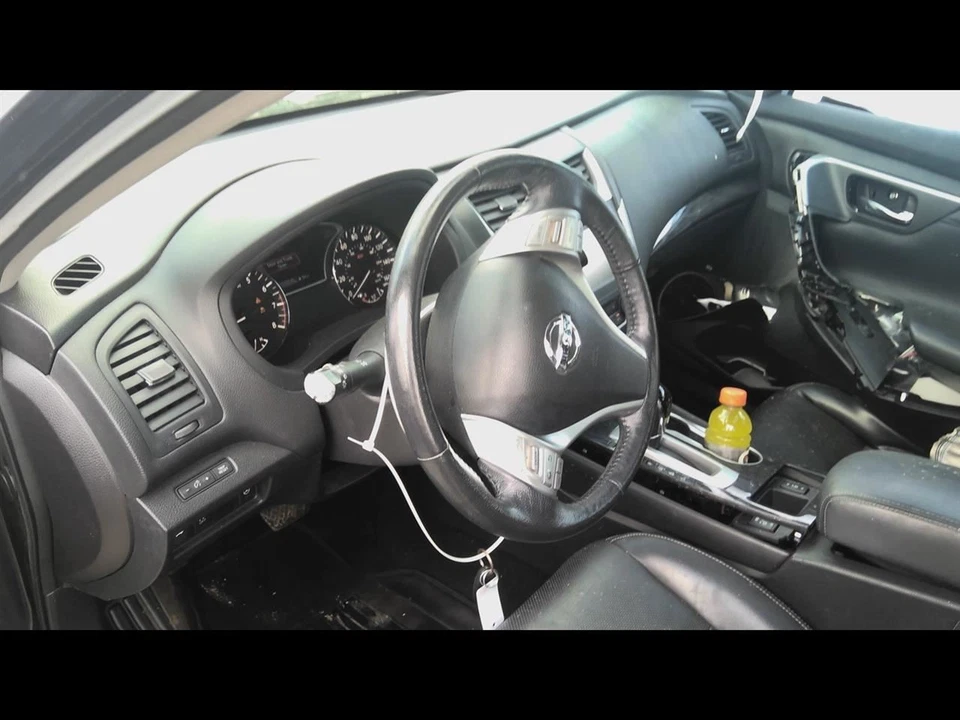  2014 - 2018 NISSAN ALTIMA  Steering Column Floor Shift Sedan With Fog Lamps  Foto 1 de 4