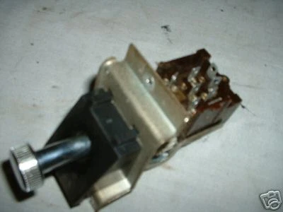 DODGE ARIES PLYMOUTH RELIANT HEADLIGHT PARKLIGHT SWITCH - Image 1 of 1