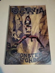 OCTAVIA MONSTER & SKETCHBOOK 1, casi nuevo, Mike Hoffman, 2006, - Imagen 1 de 6