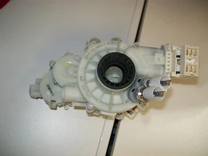 Miele Umwälzpumpe Mppw02-31/4  MN 11375821 - Bild 1 von 3