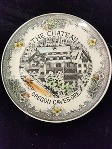 Vtg "The Chateau" Oregon Caves Decorative Plate 9 1/4" Diameter - Picture 1 of 17