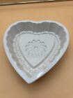 Home & Garden Party Heart Shaped Stoneware Cake Pan Microwave Dishwasher Oven