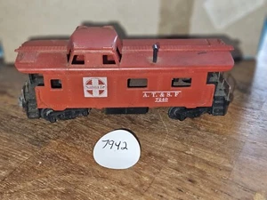 ATSF, HO GUAGE CABOOSE, SEE PHOTOS - Picture 1 of 5