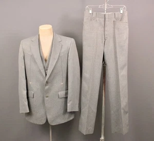 Traje de Ocio Occidental Para Hombre De Colección Años 70 Gris 3 Piezas Talla S Años 70 Disco Poliéster - Imagen 1 de 12