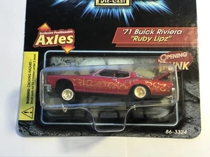 Buick Riviera Ruby Lipz 1999 Revell Lowriders #14 '71 - Imagen 1 de 11