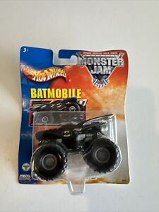 2003 HOT WHEELS Monster Jam Batmobile #7 Factory Sealed B3191