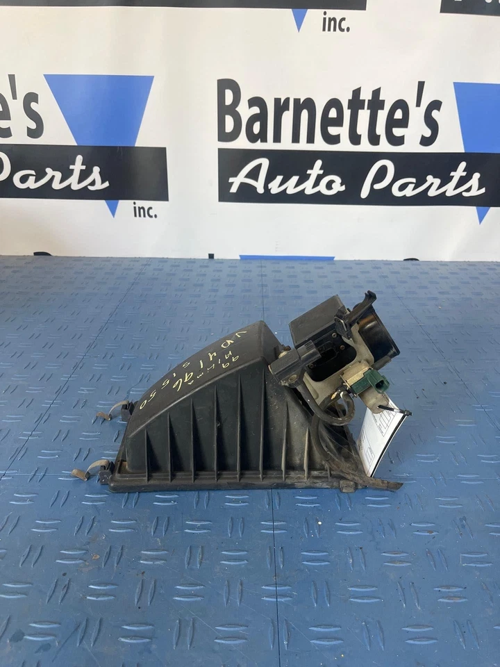 98 99 00 01 Tapa de filtro de aire Nissan Altima con medidor de flujo de aire Oe# 22680-9e000 Foto 1 de 4