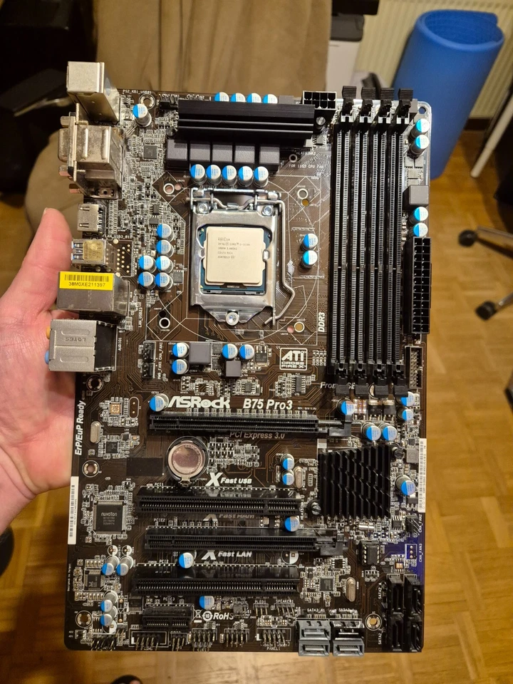 AsRock B75 Pro3 inkl. i5 3570K (1155) - Bild 1 von 4