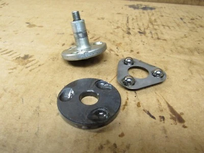 Ajustador de tampa de embreagem 1981 Yamaha XS1100 SH XS Eleven 2H7-16396-00-00 - Imagem 1 de 4