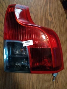 2007-2012 Volvo XC90 Passenger Side Right Bulb Tail Light Lamp Assembly OEM - Picture 1 of 2