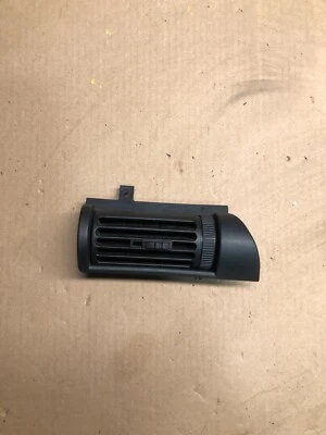 1993 年至 1996 年雪佛兰科迈罗右乘客仪表板仪表板通风口 D4767 DG1 — 第 1/4 张图片