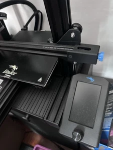 Stampante 3D Creality 3D Ender-3 V2 - Foto 1 di 7