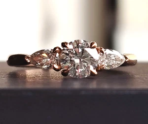 Queensmith Stunning 18k Rose Gold Trilogy Diamond (Lab Created) Ring - Size K - Picture 1 of 13