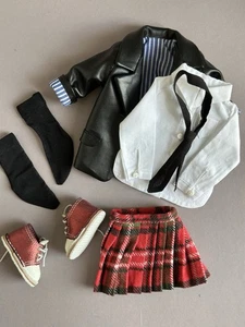 Muñecas Ropa Moda Estudiante Chaqueta Camisa Falda Zapatos Calcetines Paola Reina - Imagen 1 de 14