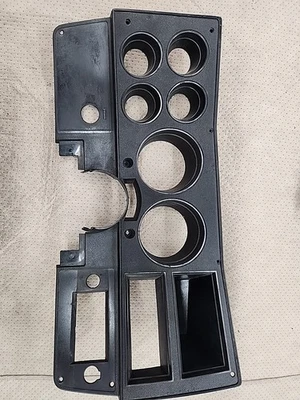 Camión Chevy GMC 1980 1984 87 negro tablero calibre bisel C10 K5 K10 carrocería cuadrada automático  Foto 1 de 4