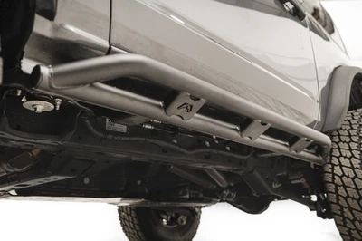 Deslizadores de roca Fab Fours FB21-G5252-1 2 puertas tubo negro mate para Bronco 2021-2025 Foto 1 de 4