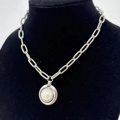 "Collar de perlas de imitación Anne Klein tono plata cadena clip de papel 18""" Foto 1 de 4