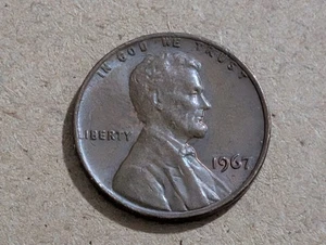 Lincoln Penny 1967 sin marca de ceca *muy raro* en el borde "L" circulado sin certificación - Imagen 1 de 3