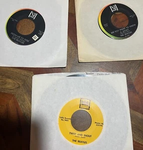 6 ORIGINAL BEATLES 45's VEEJAY TOLLIE SWAN  & UK / ALL FOR  1 PRICE - Picture 1 of 2