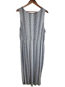 Maxi Vestido Torrid Talla Grande 2 Negro Blanco Doble Abertura Boho Floral Sin Mangas - Imagen 1 de 6