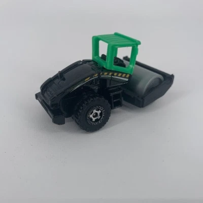 Black Road Roller MB800 Matchbox Toy Diecast Car - Image 1 of 4