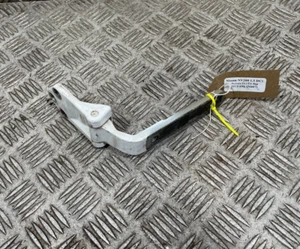 Nissan NV200 1.5 DCi 2009-17 Rear Door Hinge Upper Left N/S White - Picture 1 of 6